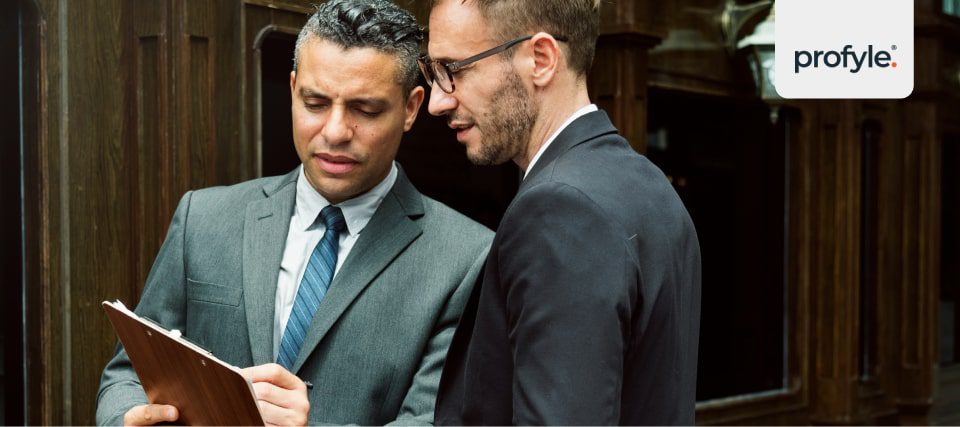 A salesman practicing sales closing techniques